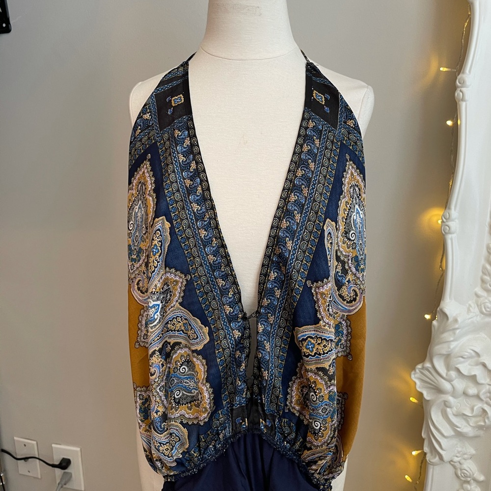 Bodysuit beautiful paisley tank top!